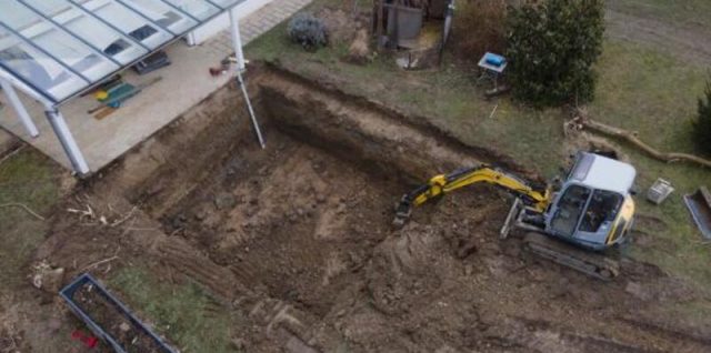 construire une piscine sur un sol argileux