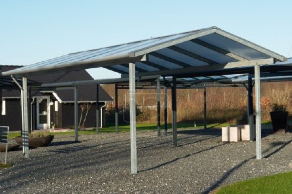 Construction de carport : faut-il obligatoirement une déclaration ?