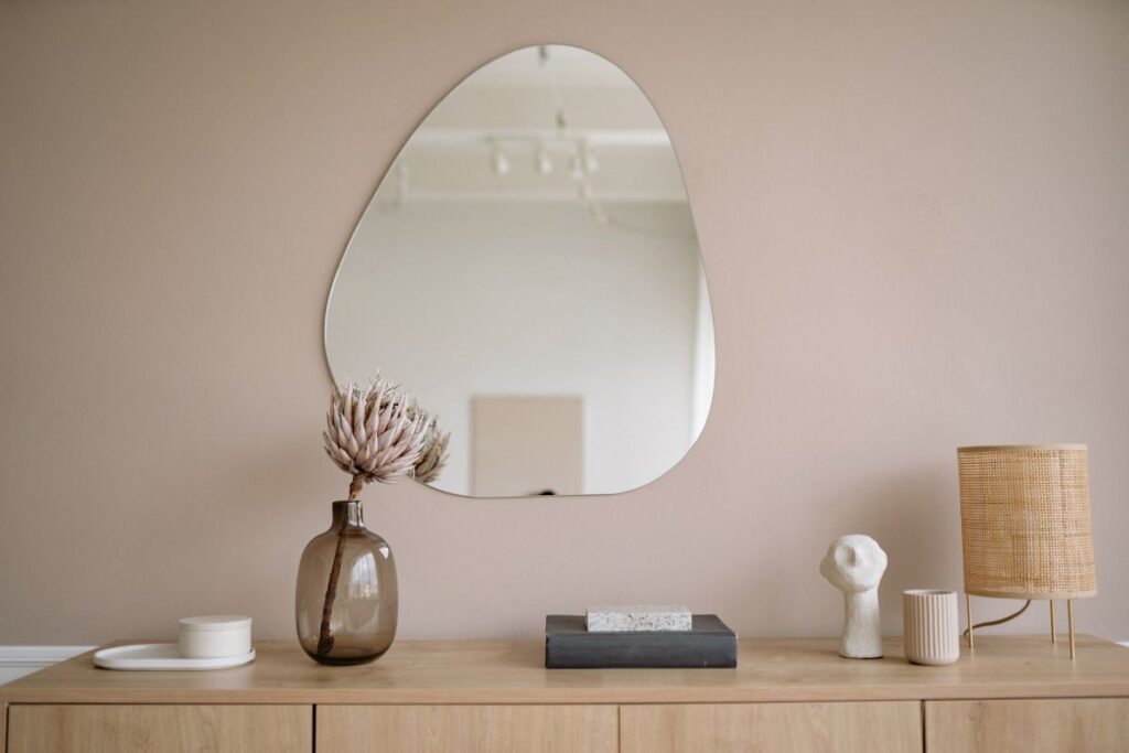6-Créer une décoration unique avec des miroirs personnalisés