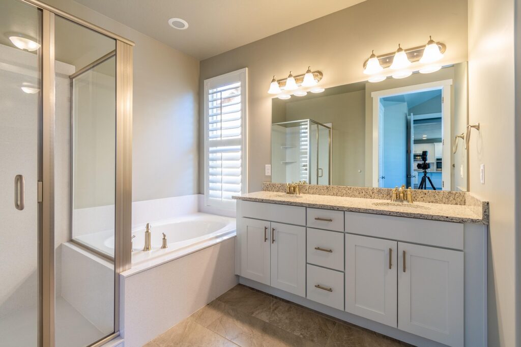 découvrez nos services de design de salles de bains sur mesure, alliant esthétique et fonctionnalité pour créer un espace qui reflète votre style unique. transformez votre salle de bains en un havre de paix personnalisé.