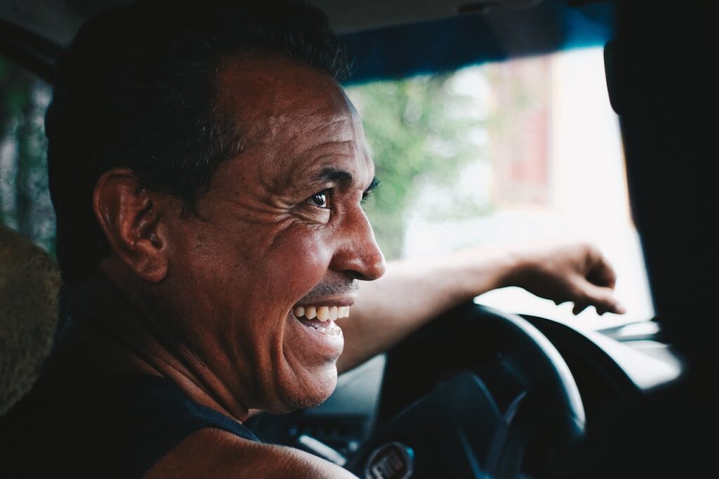 découvrez le service de chauffeur privé, alliant confort et sécurité pour tous vos déplacements. réservez un conducteur expérimenté et profitez d'un voyage sur mesure, que ce soit pour des trajets professionnels ou des loisirs. faites le choix de la sérénité avec un chauffeur dédié.