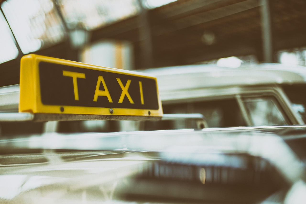 découvrez nos tarifs de service de taxi compétitifs et transparents pour toutes vos déplacements en ville ou en région.