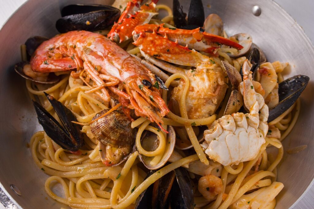 découvrez les plats traditionnels lyonnais à base de morceaux d’abats, une spécialité culinaire riche en saveurs et en histoire.